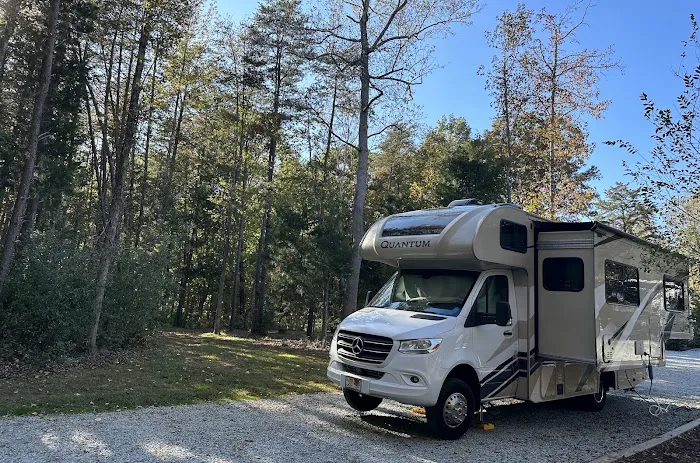Jones Station RV Park and Campground Picture 10