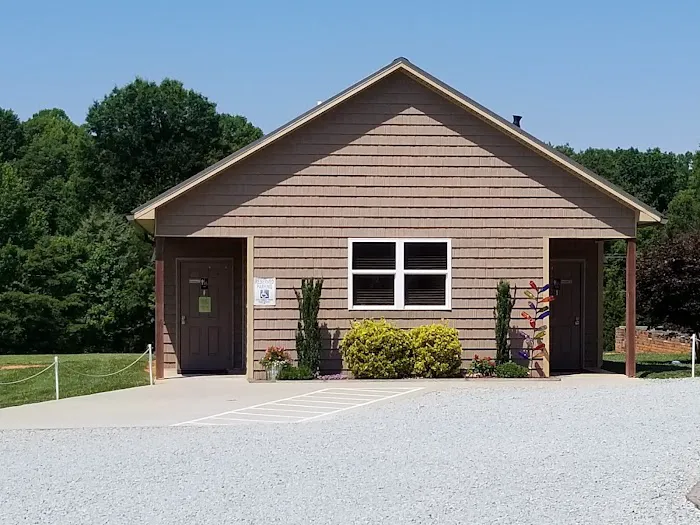 Jones Station RV Park and Campground Picture 8