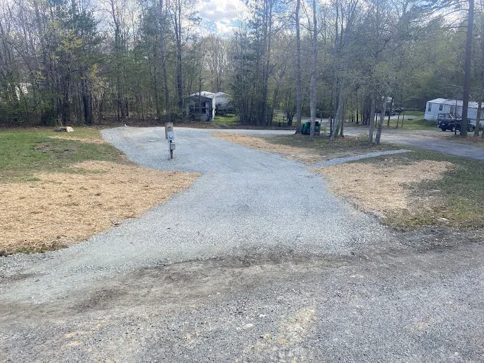 CASSIDY HILLS MH & RV PARK Picture 2