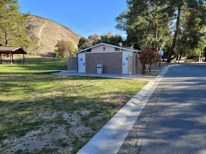 Tapo Canyon Campground Picture 8