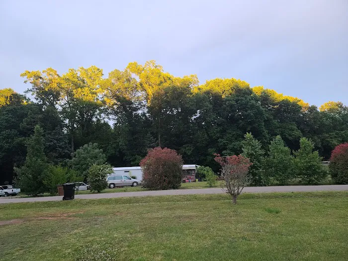 Big Springs Mobile Home Park Picture 2