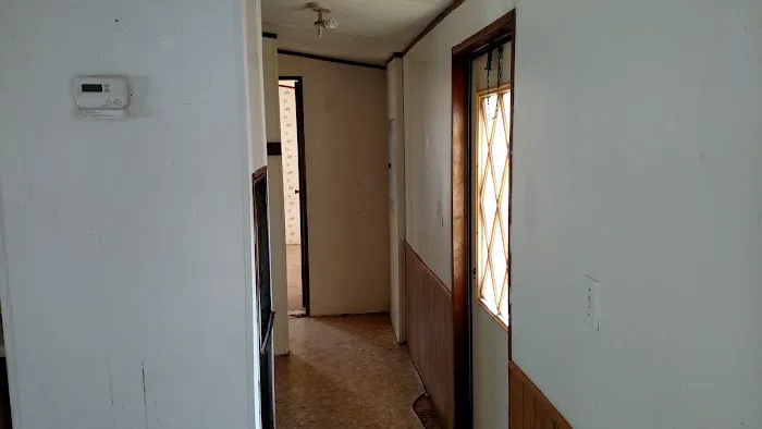 Collins Estates MHP- Midway Park Picture 1