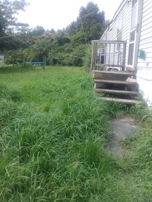 Lake Side Mobile Home Park Picture 2