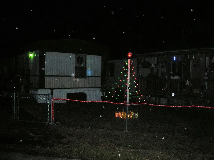 Sherwood Mobile Home Park Picture 1