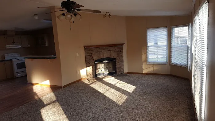 Sherwood Mobile Home Park Picture 8