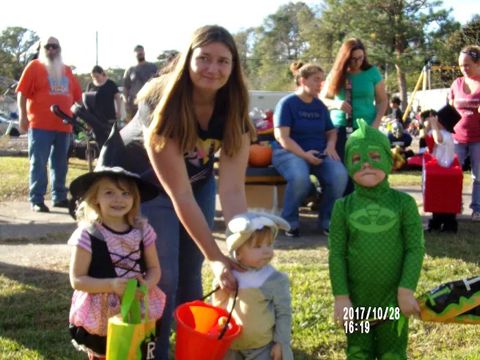 Sherwood Mobile Home Park Picture 6