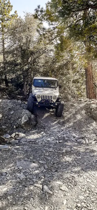 Yellow Post Site 13: Alpine Canyon Picture 2