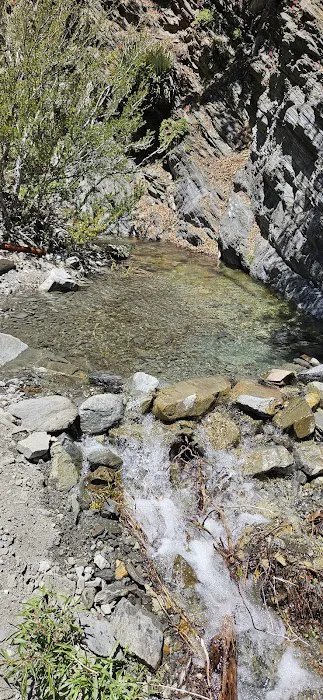 Yellow Post Site 13: Alpine Canyon Picture 5