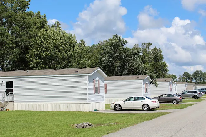 Royal Valley Mobile Home Community Picture 1