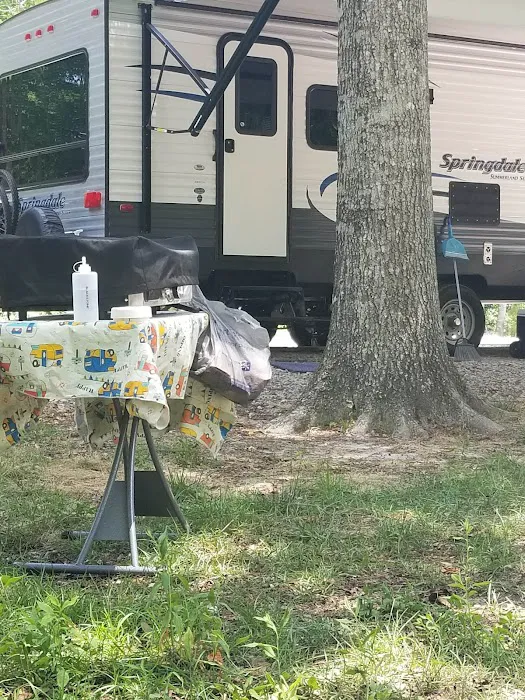 Reid Acres Mobile Home Park Picture 3