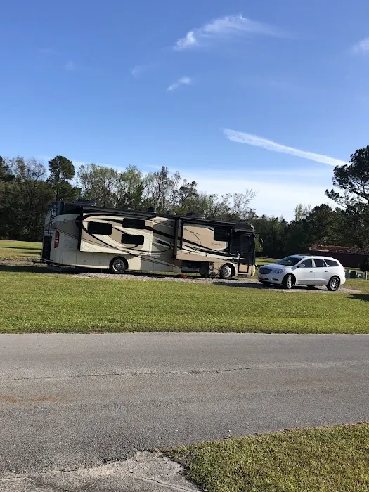 Cedar Creek Resort MHP & RV Sites Picture 7