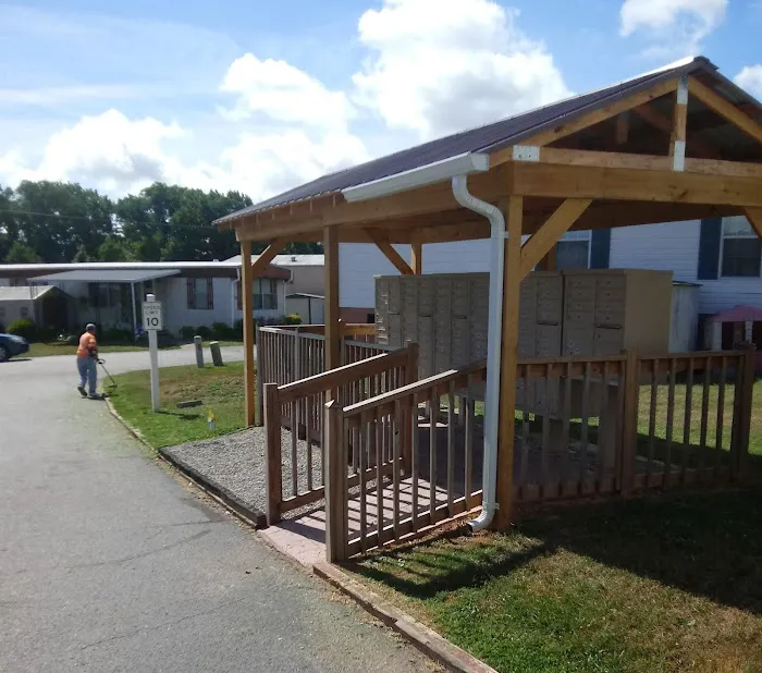 Danville Mobile Home Court Picture 8
