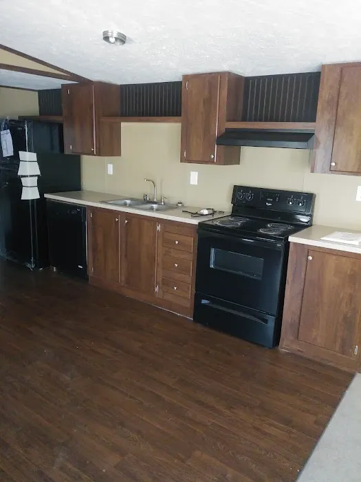 Country Oaks Mobile Home Park Picture 1