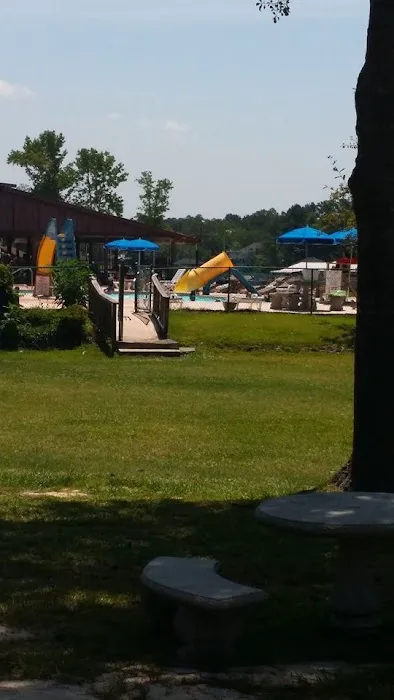 Waldo's Beach Campground Picture 4