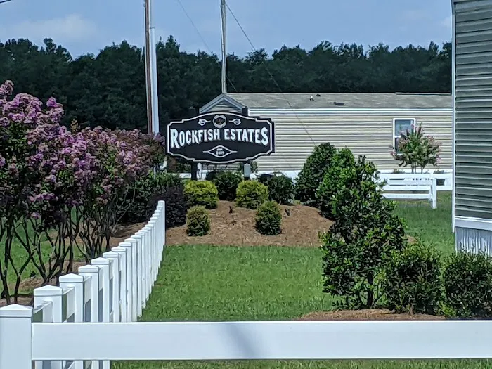 Rock Fish Mobile Home Community Picture 8