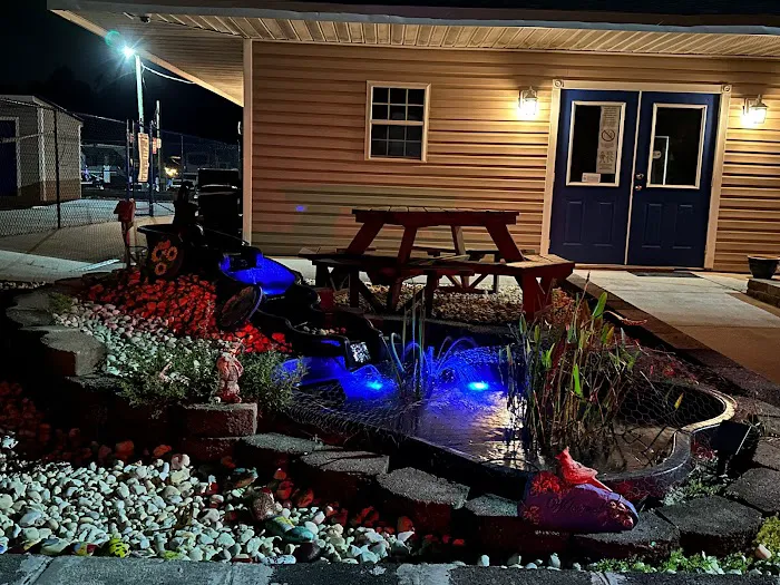 Buttons Family Campground Picture 5