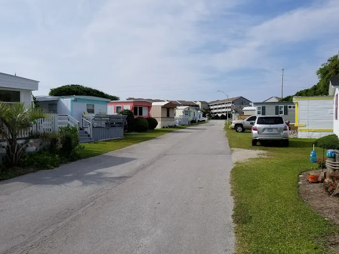Croatan Mobile Home Park Picture 9