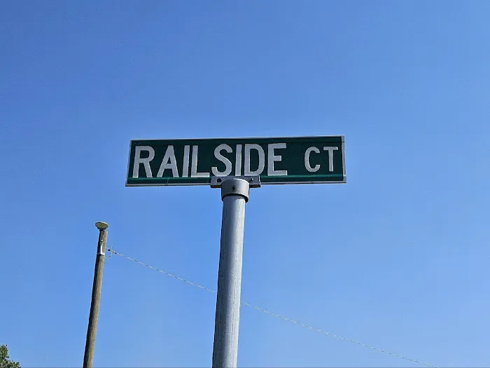 Railside RV Park Picture 2