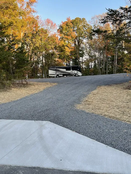 Lakeside RV Park Picture 4