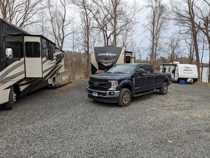 Lakeside RV Park Picture 7