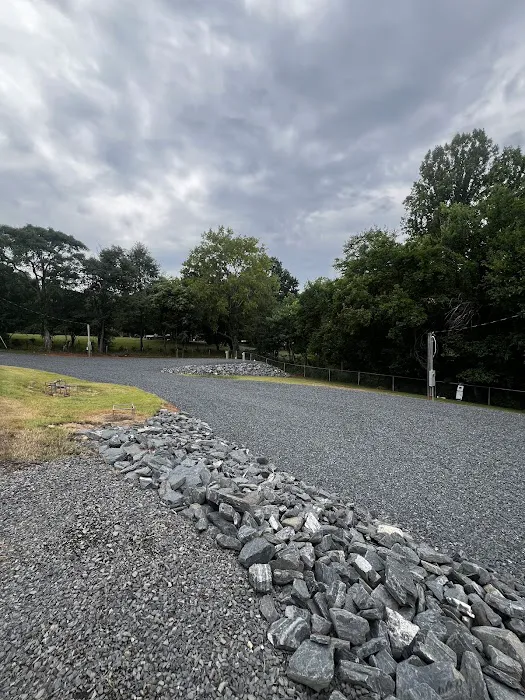 Three Pines RV Park Picture 2