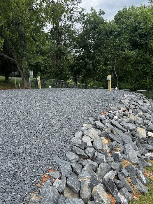 Three Pines RV Park Picture 1