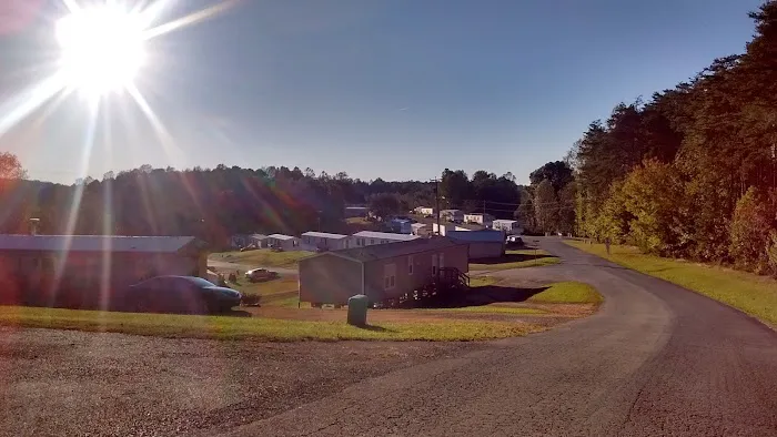 Kings Mill Court Picture 6