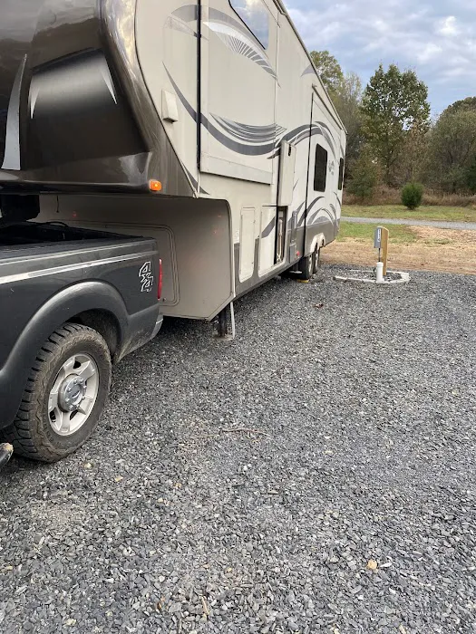 Angry Old Man RV Park Picture 2