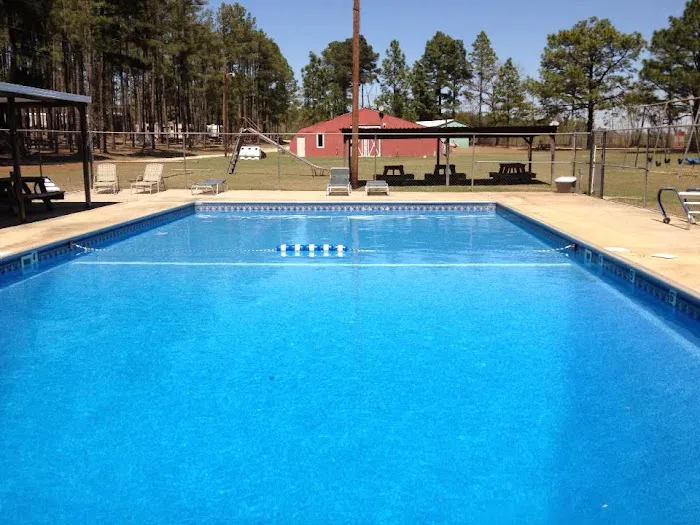 Pine Lake RV Resort Picture 3