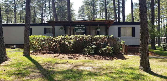 Green Pines Mobile Home Park Picture 5