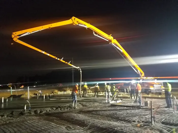 Green Pines Mobile Home Park Picture 9