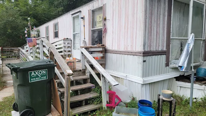 Royal Palms Mobile Home Park Picture 6