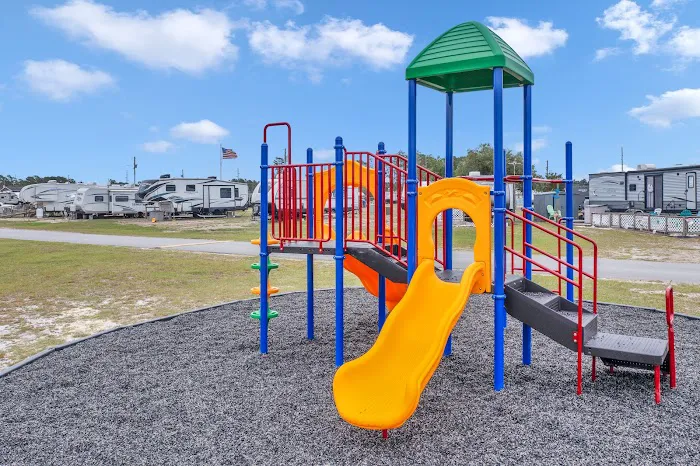 Silver Sands Campground and RV Park Picture 3