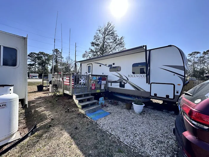 Wood Creek RV Park Picture 5