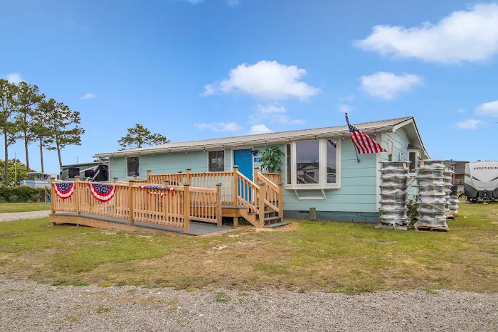 Seahaven Marine RV Park Picture 2