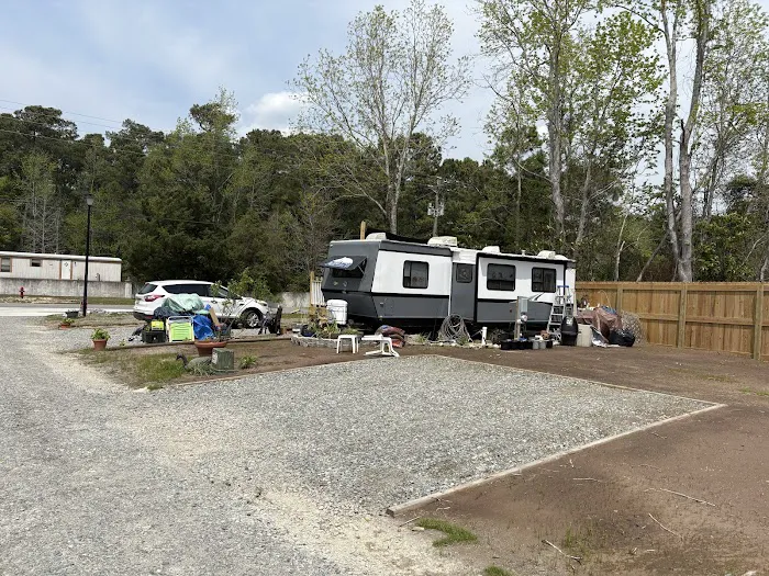 Seaview RV Park Picture 8