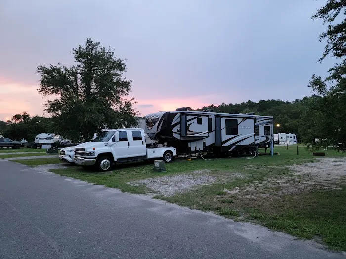 Harbor Point RV Community Picture 8