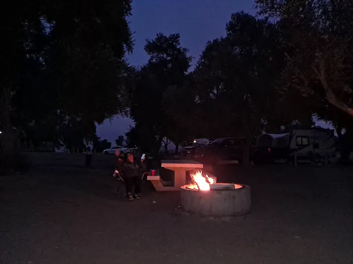 Shower House Picture 7