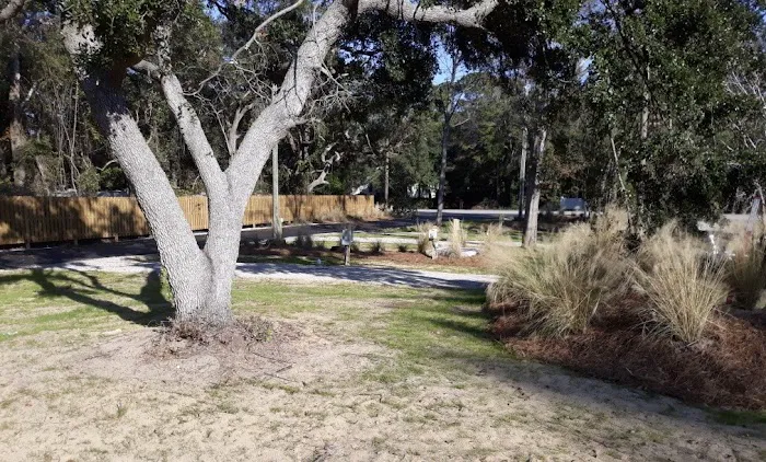 Snow's Cut RV Retreat Picture 5