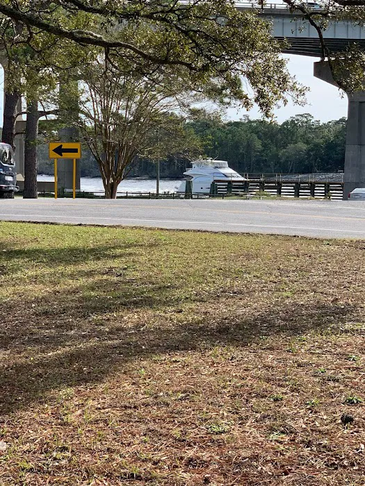 Snow's Cut RV Retreat Picture 1