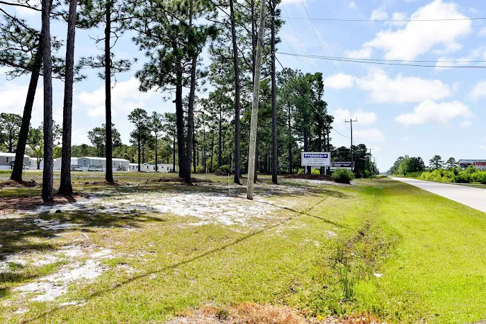 Boardwalk Mobile Home Park Picture 7