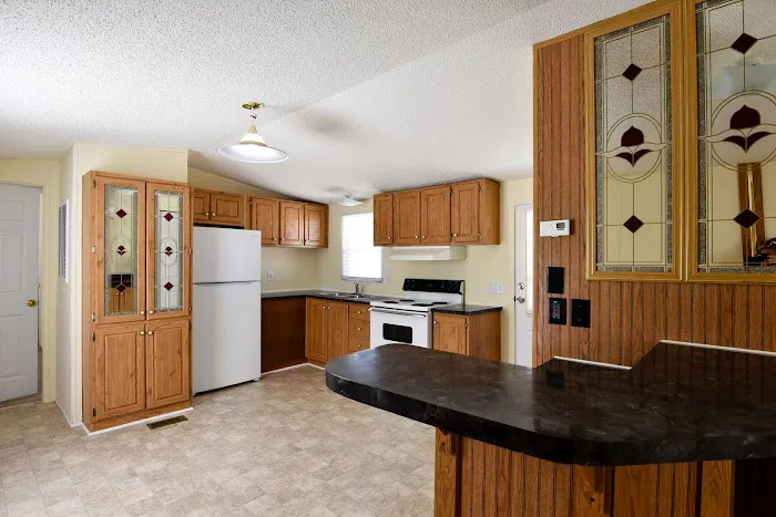 Boardwalk Mobile Home Park Picture 4