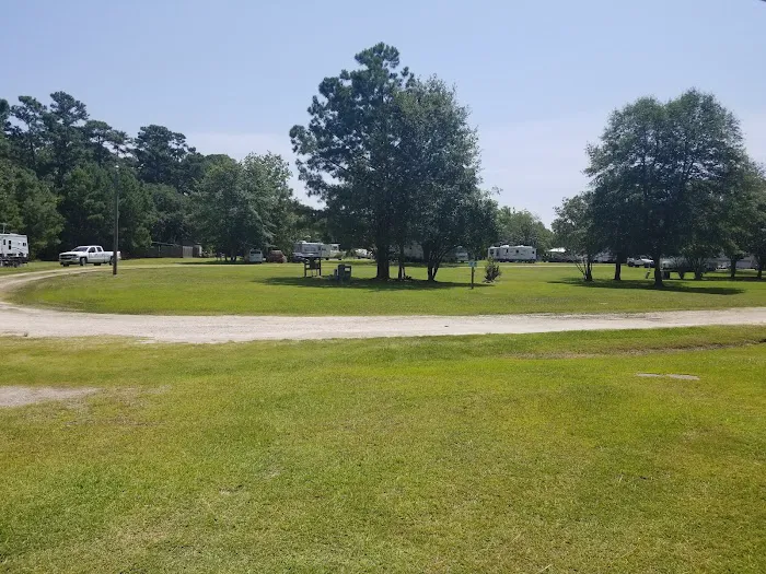 Anchor Village RV Park Picture 5