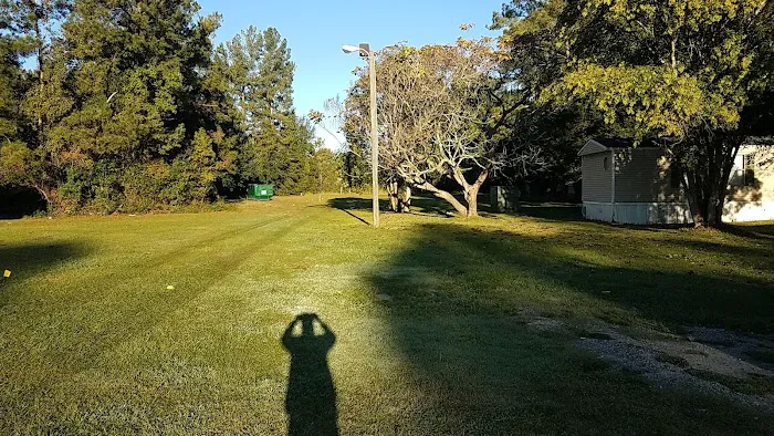 Rosewood Mobile Home Park Picture 8