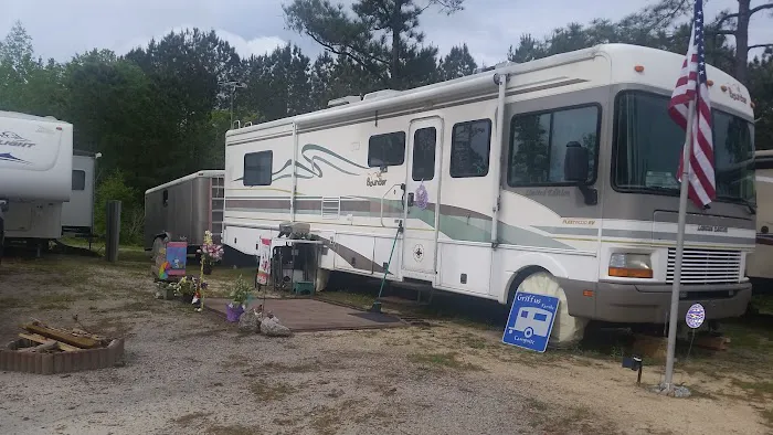 Royals RV Park Picture 3