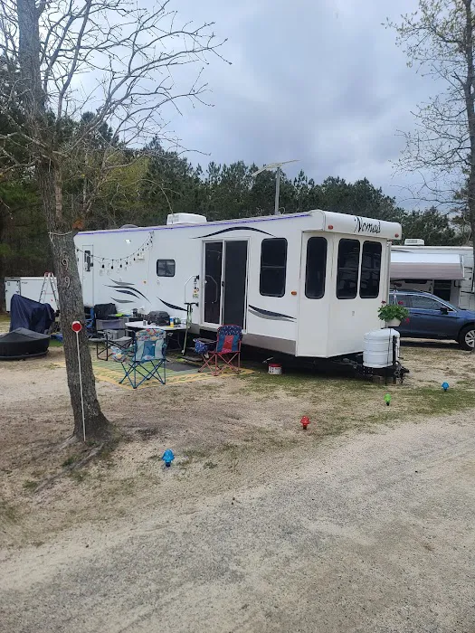 Royals RV Park Picture 2