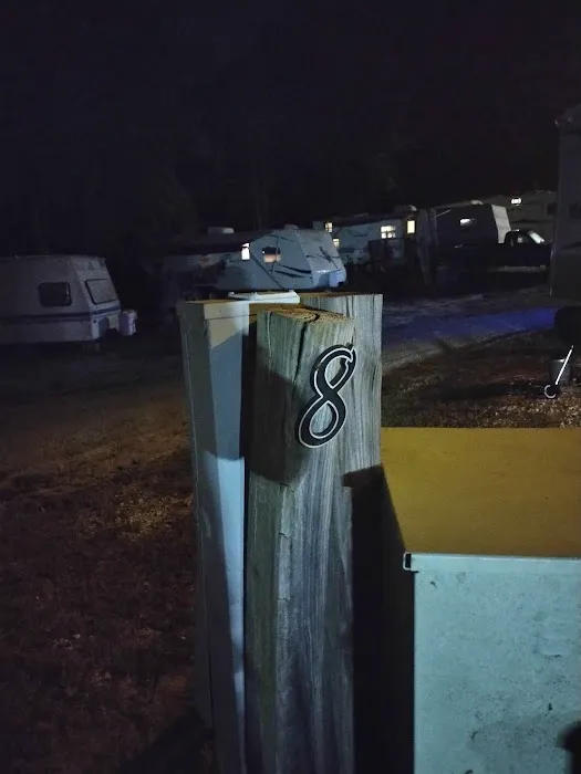 Royals RV Park Picture 7