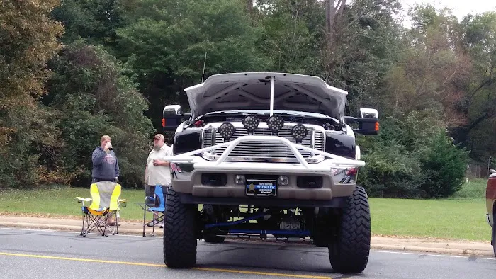 Kingsberry Mobile Home Park Picture 6