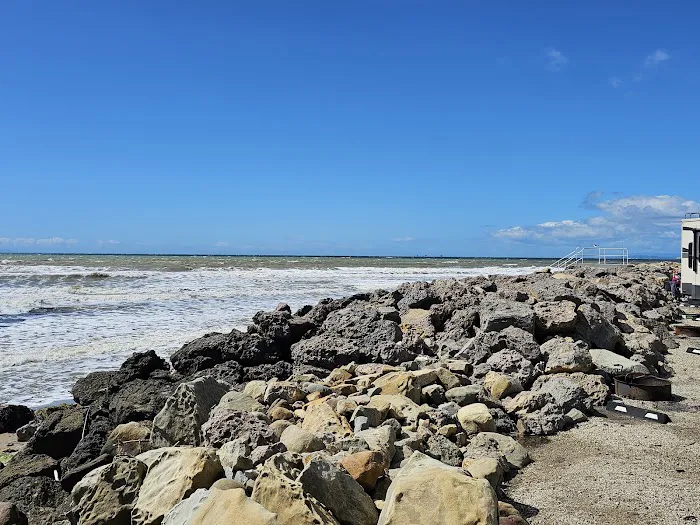 Hobson Beach Park Picture 1