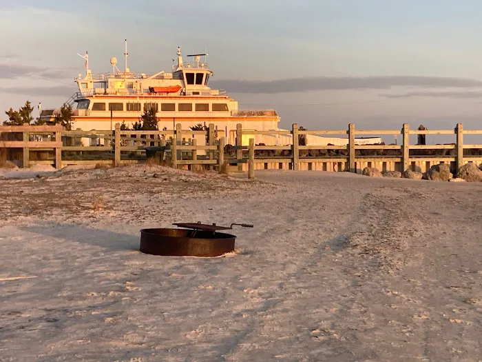 Cedar Island Ranch Picture 7